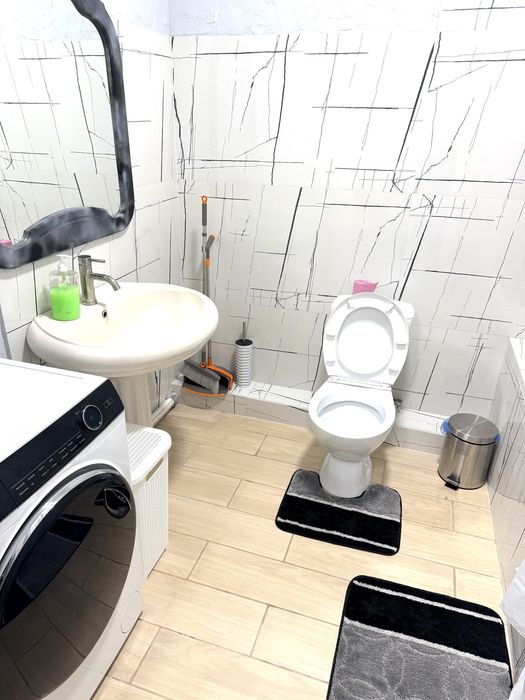 КИЇВ ЖД ВОКЗАЛ  ЖК «КВАРТЕТ» 2х кімнатна Квартира погодинно подобово