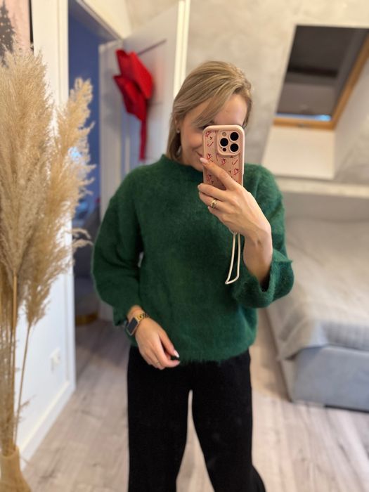 Zielony sweter wełniany rękaw 7/8  rozmiar S