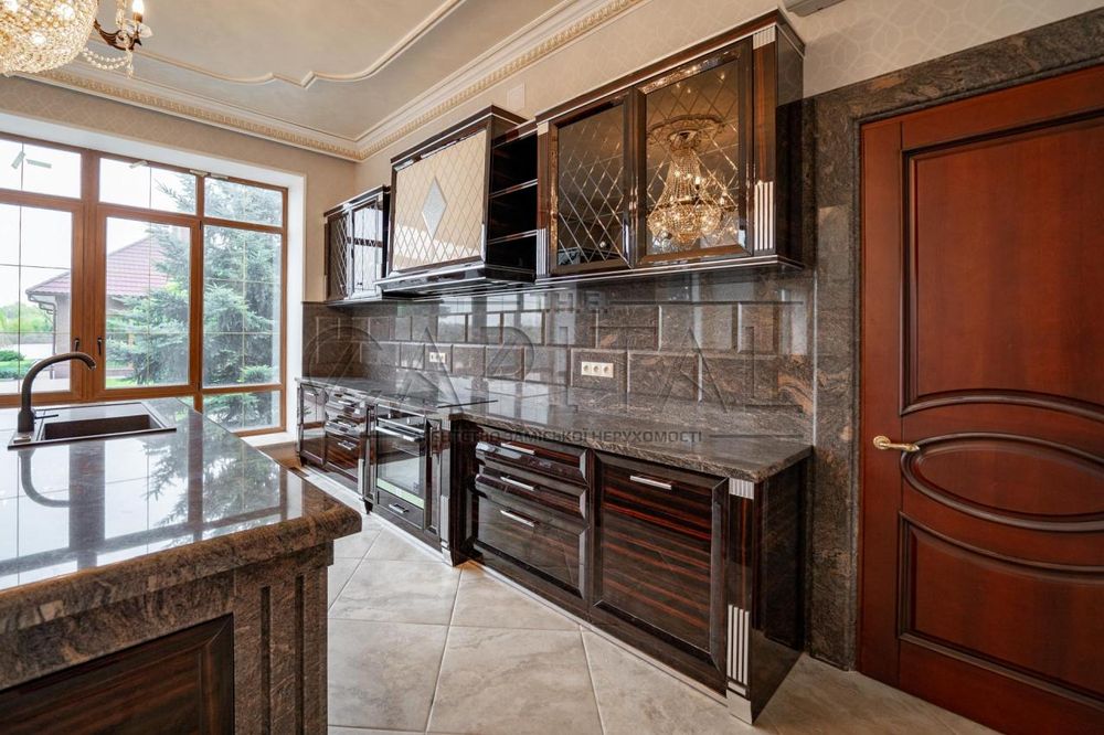 Продаж 2-поверхового будинку в с. Осещинa, Вишгородський р-н