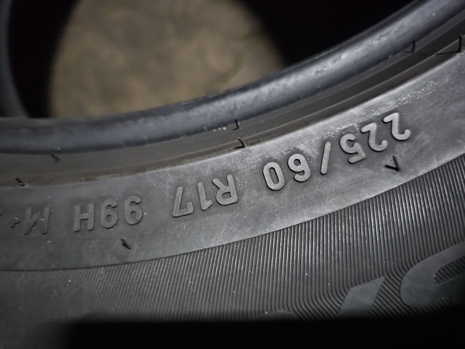 Opony Zimowe R17 225/60-7mm-Pirelli-22rok