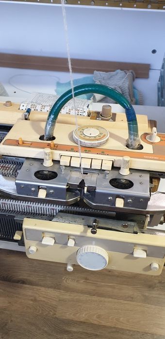 Вязальная машина