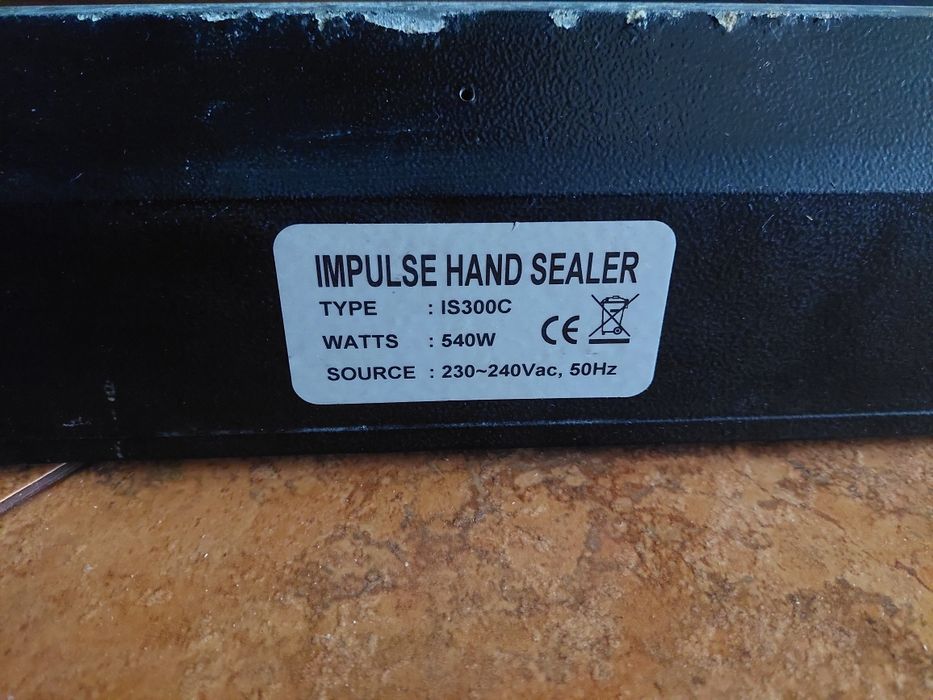 Импульсный термосварщик пакетов и пленок PACPLUS