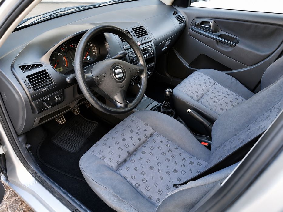 Seat Ibiza 1.9Sdi (5 Lugares/Diesel) de 2000