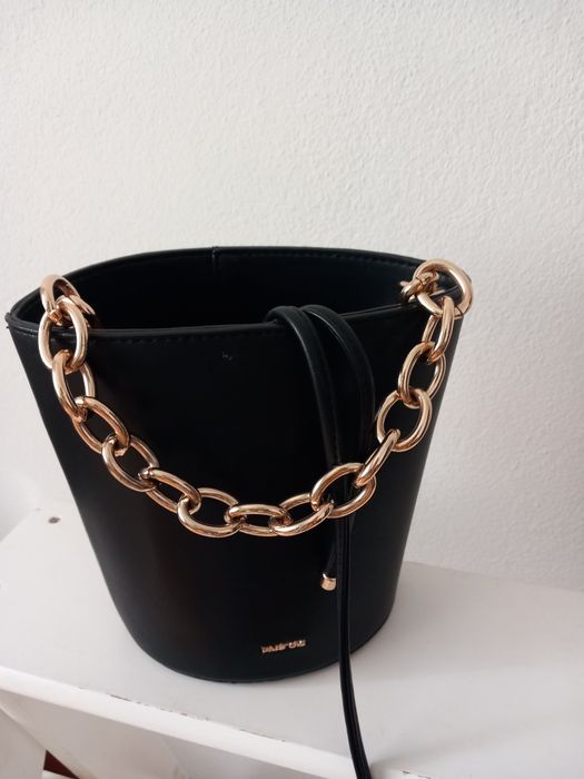 Várias malas como novas