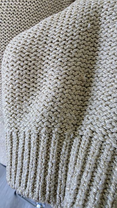 Swetr ze złotą nitką Mohito złoty L 40