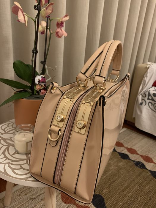 Carteira pouco usada