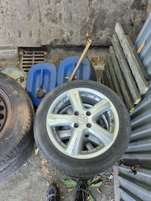 Alufelgi z oponami Opel Corsa 165/65/R15