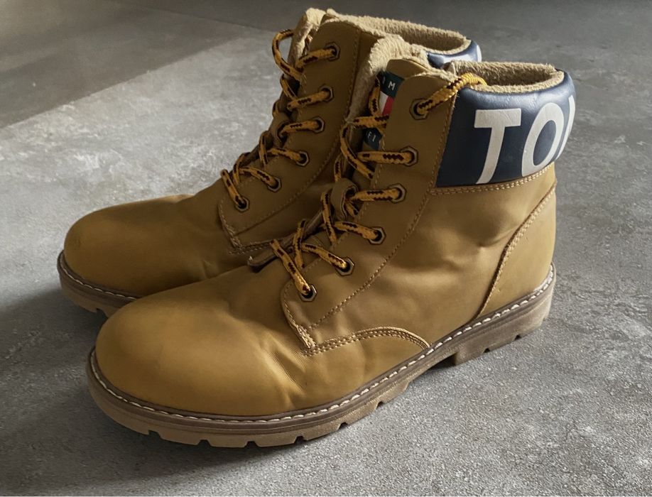 Damskie trapery Tommy Hilfiger rozm.39