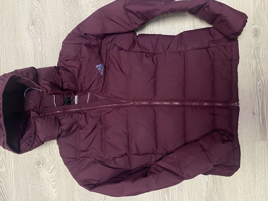 куртка adidas спортивна