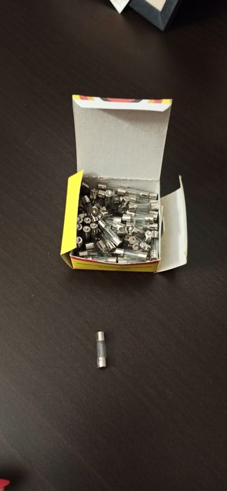 Bezpieczniki F2AL 250V 20 sztuk