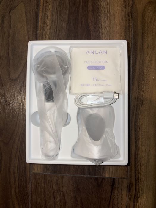 Wielofunkcyjny masażer do twarzy ANLAN Hot/Cold EMS LED – jak NOWY!