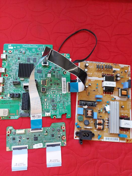 Tv UE48H550-Płyta główna + zasilacz + logika - komplet-rezerwacja