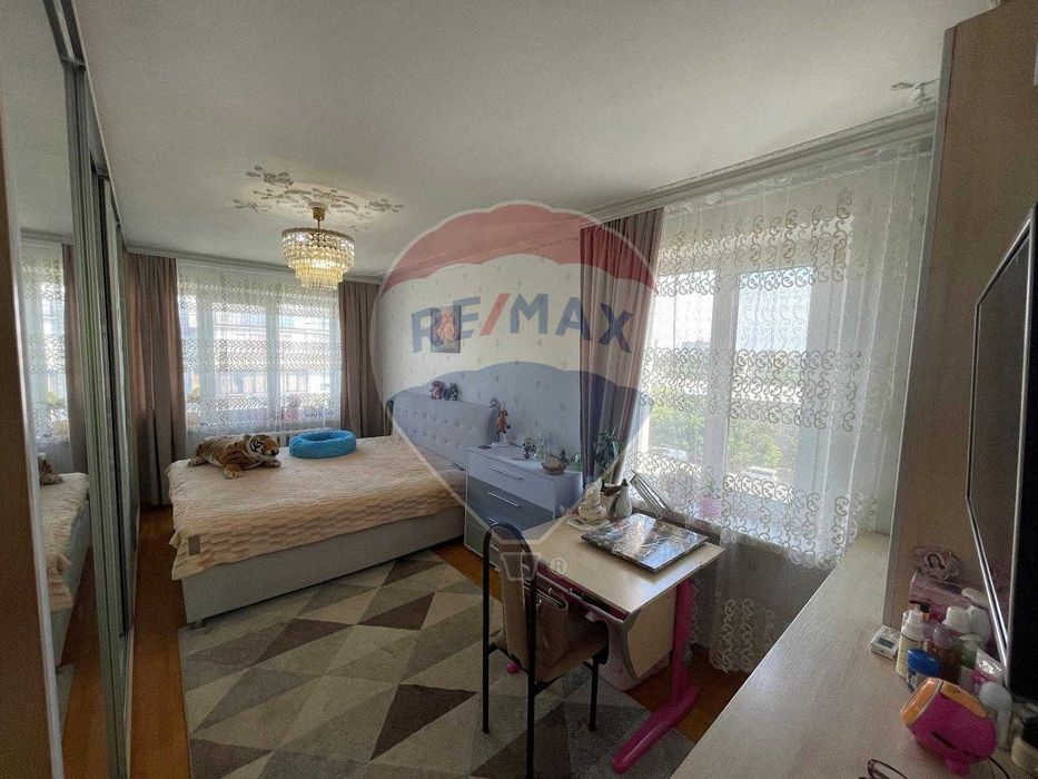 Продаж чудової 4к квартири! 90м2, вул. Зодчих 30, Святошинський р-н.