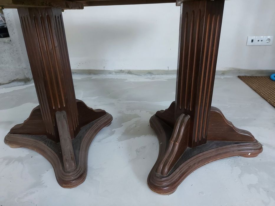 Vendo mesa de sala + cadeiras