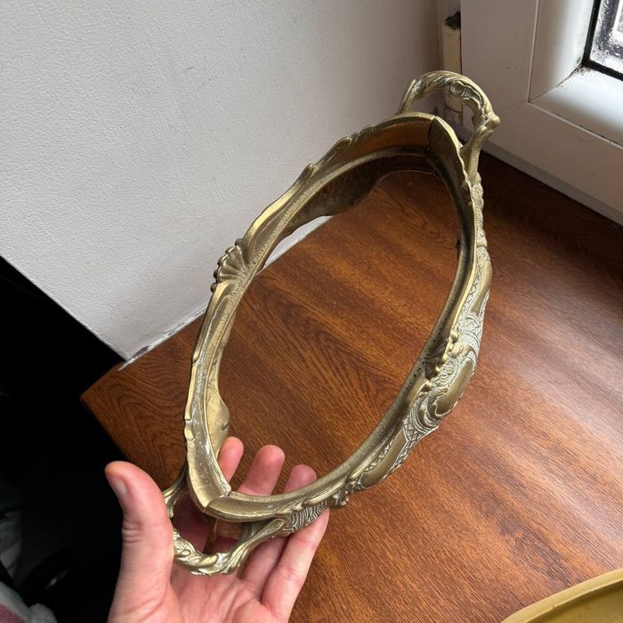 Żardiniera Mosiężna w Secesyjnym stylu