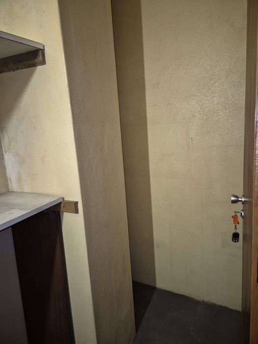 Arrecadação / mini armazém/ box/ arrumos rua Diogo de Silves