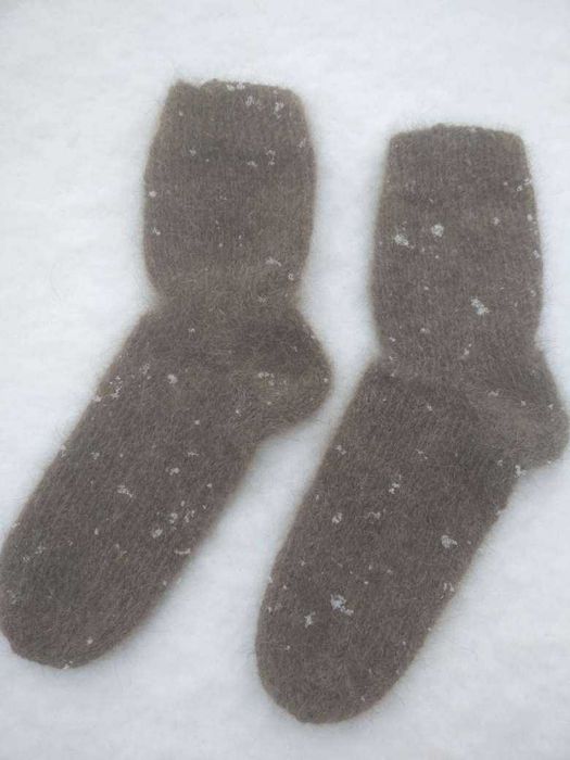 Для здоровья : носки, наколенники, пояса  и прочее из собачьей шерсти.