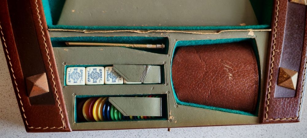 Jogo de Dados Antigo -Ambar