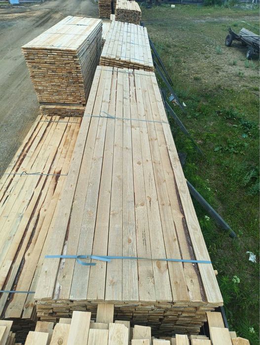 Дешева Опалубка Пиломатеріал обрізний дошка крокви балка брус рейка