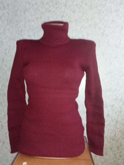 Нові теплі жіночі гольфи