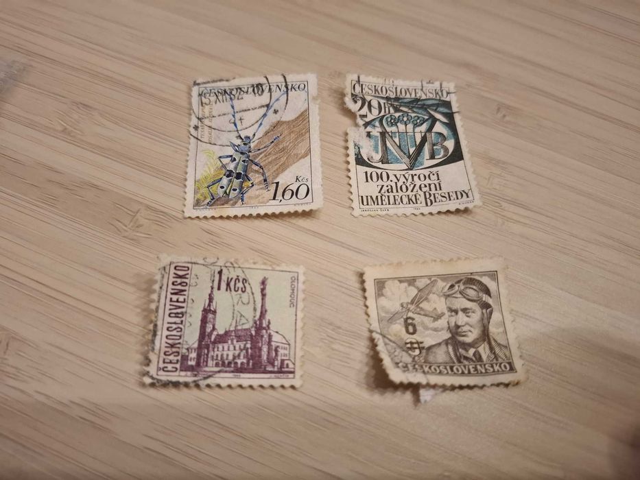 Lote 7 - 1440 Selos de Vários Países do Mundo