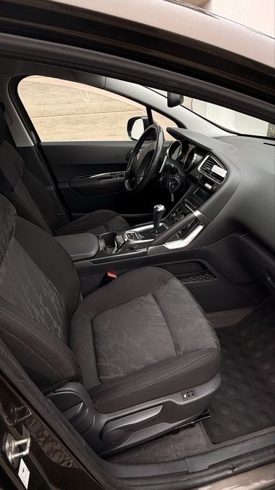 Peugeot 3008, 1.6 дизель, автомат, 2011 Офіціал!