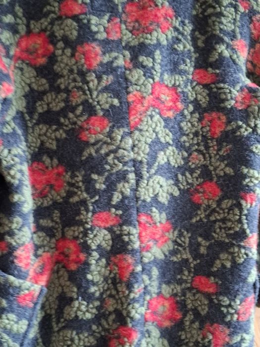 Oryginalny wełniany damski płaszcz Nahlik rozmiar 40