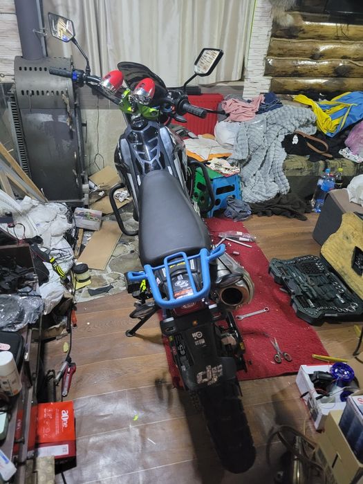 Мотоцикл Спарк, ендуро.