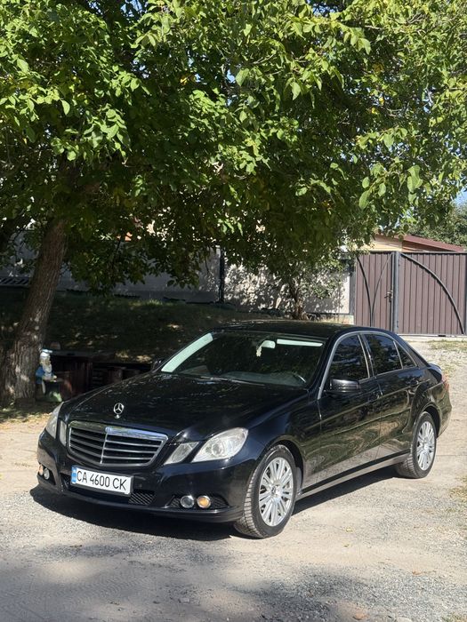 MERCEDES-BENZ E 200 2010 VIN WDD2120051A260845 фото оголошення 2 з 8