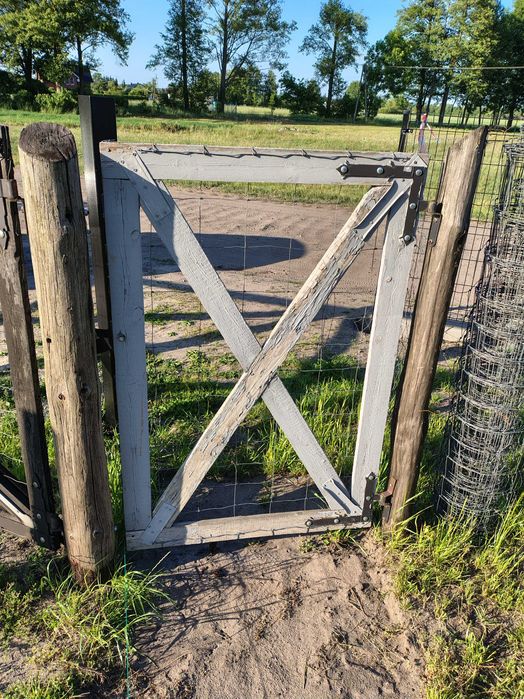 Brama drewniana, dwuskrzydłowa, budowlana 5m