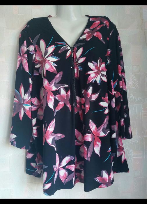 Новые туники. Размер 66-68