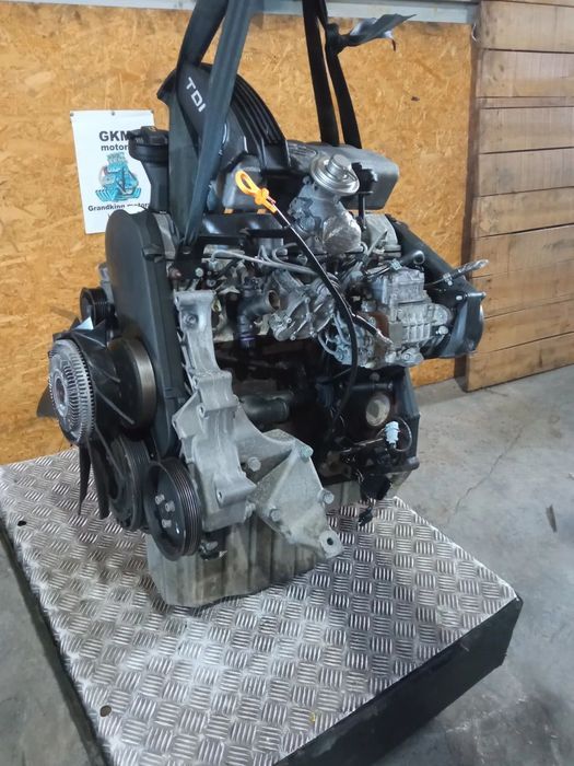 Motor Volswagen Transporter LT 2.5 TDi REF: AVR