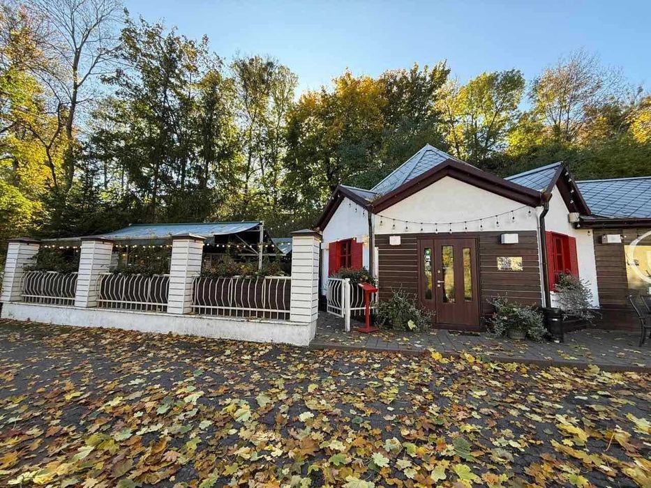 Приміщення під кафе 73 м² з літнім майданчиком у ПАРКУ