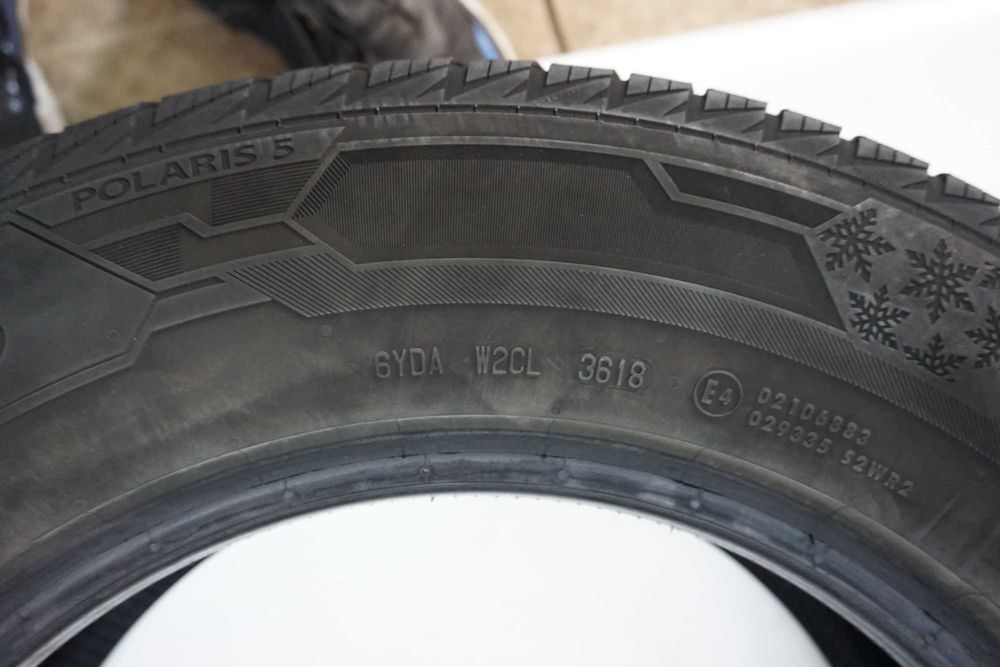 Резина\Шини 215/70 R16 Barum