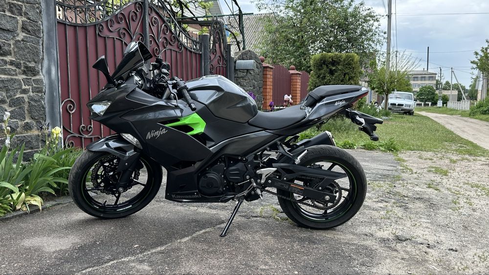 Kawasaki Ninja 400 2023 можливий обмін на авто!