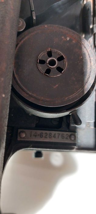 SALDOS - Para desocupar - Máquina Escrever UnderWood Standard