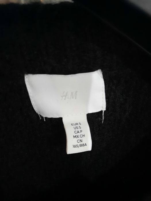 Kardigan damski  H&M   czarny  ozdobne guziki