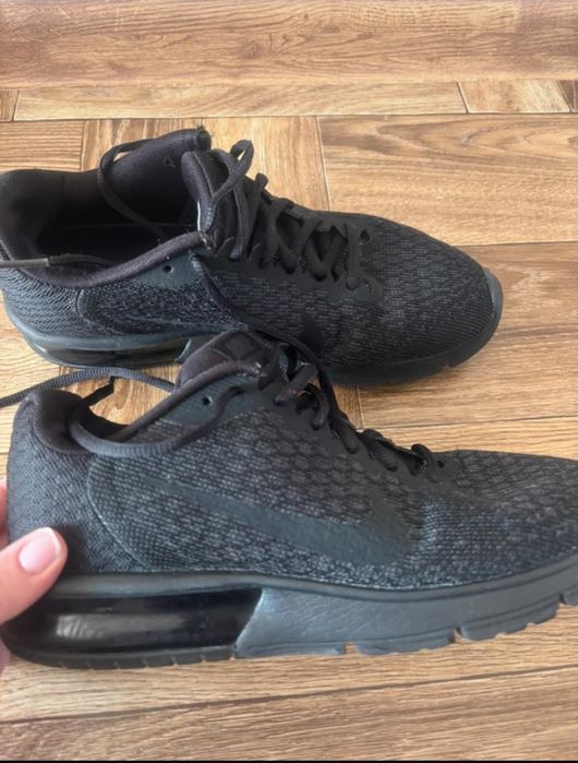 Sneakersy Nike r.39