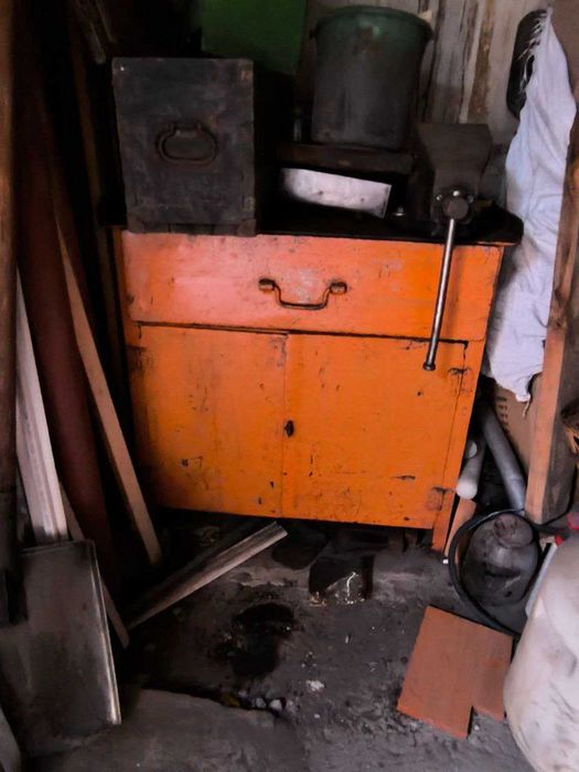 Робочий стол для СТО, верстак з тисками або без