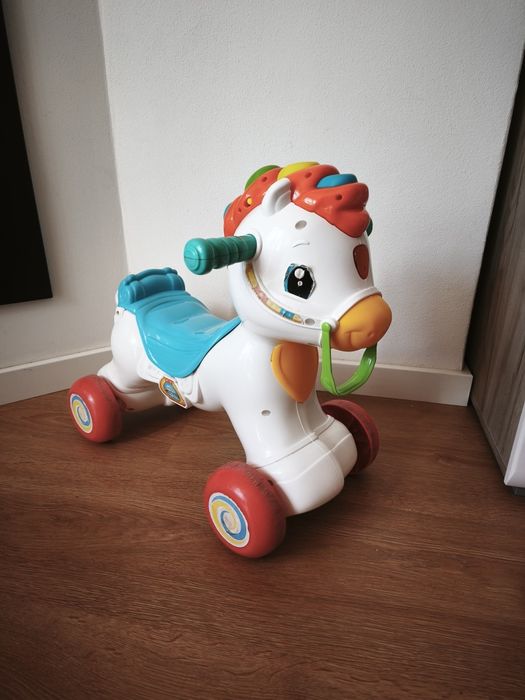 Cavalinho de Passeio Interativo Infantil – Usado