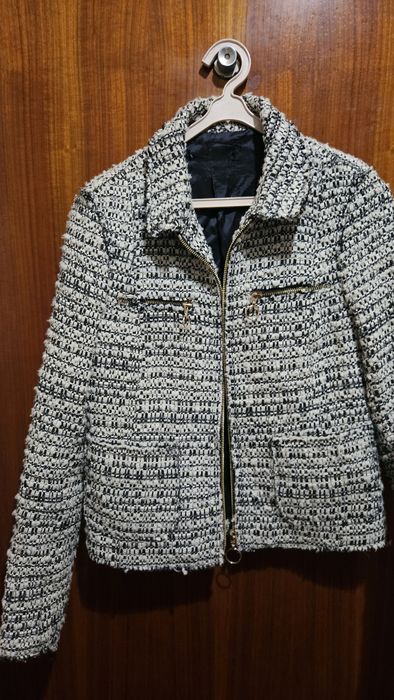 Casaco  branco e preto