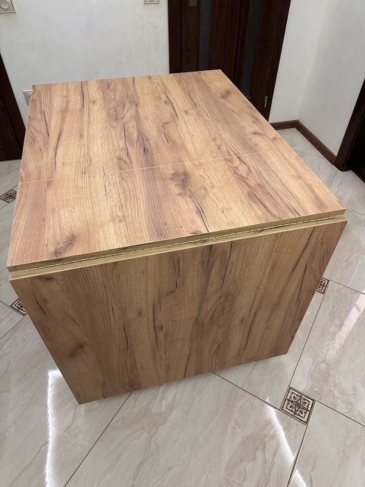 Стіл-книжка/розкладний стіл