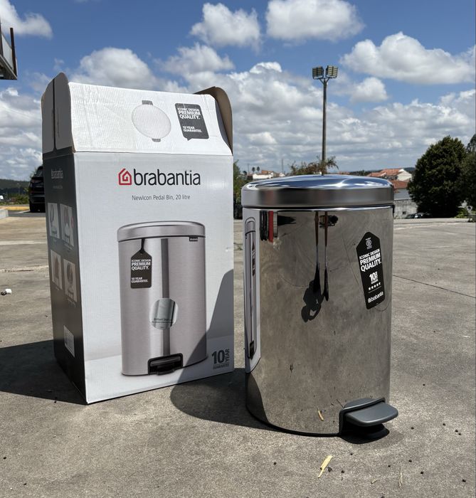 Caixote do Lixo - Brabantia 20L - Aço inox Brilhante