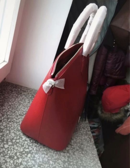 Nowa z metkami oryginalna torebka Emporio Armani czerwona