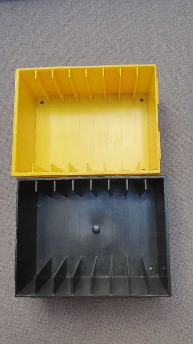 2 boxy+16 kaset magnetofonowych