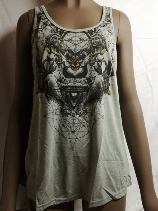 Várias T-shirts plazmalab