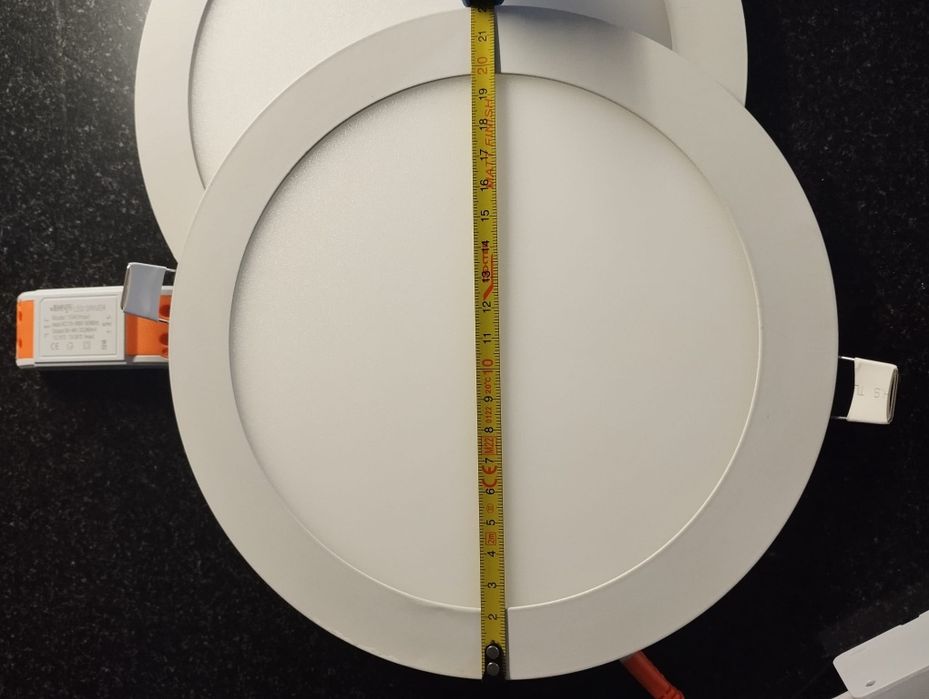 Lãmpada  painéis led 22cm .