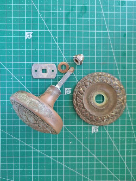 Maçaneta porta latão