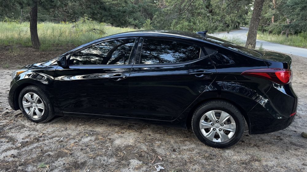 Hyundai Elatra 2015