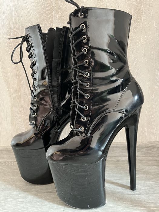 Лакові ботинки Стріпи 3-ка 39 розмір